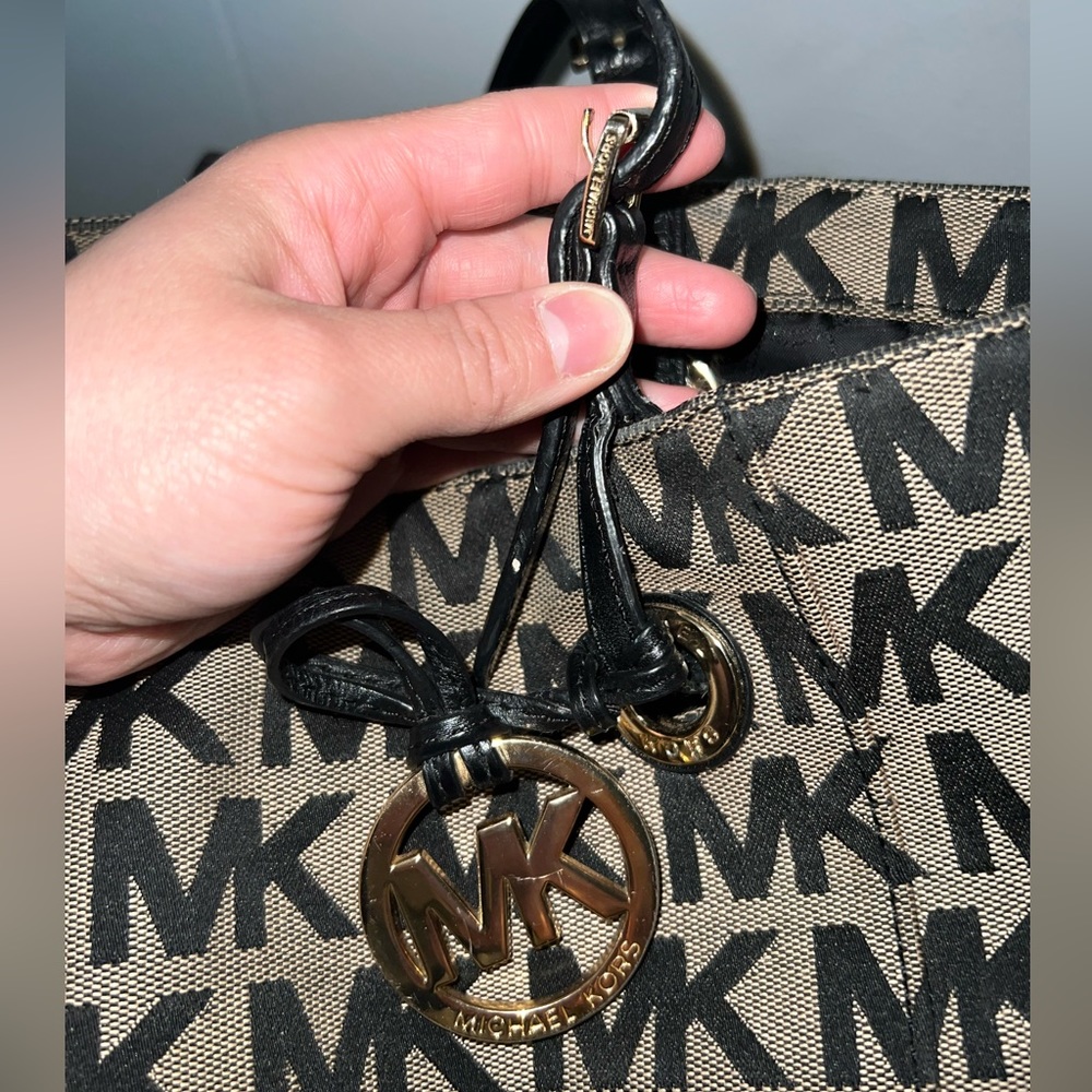 MK bag - Picture 6 of 8